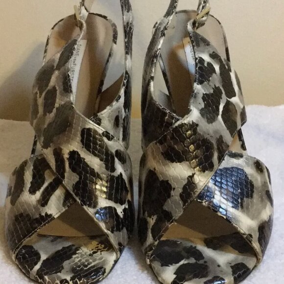 Diane von Furstenberg Graphic Open-Toe Slingback Heels in Snakeskin (8.5B) - Picture 3 of 10